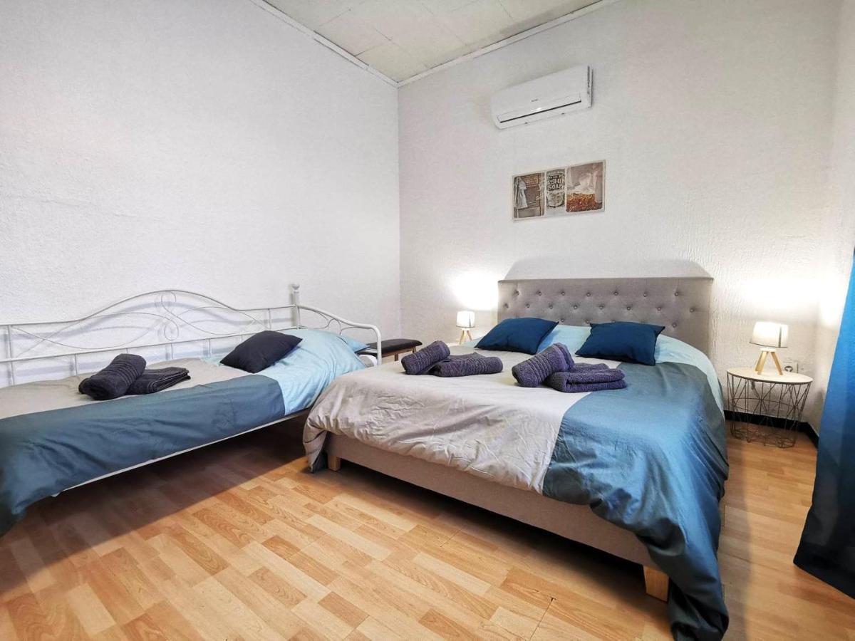 Apartamento L'Hypercentre - Clim - Terrasse - Wifi Miramas Exterior foto